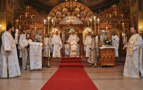 Sărbătoarea Sfintei Cuvioase Parascheva la Biserica Parcul Călăraşi din Bucureşti
