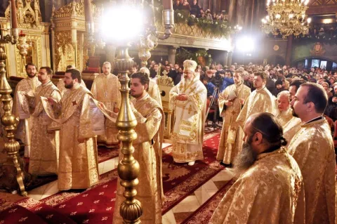 Sărbătoare la Biserica Sfântul Spiridon Nou