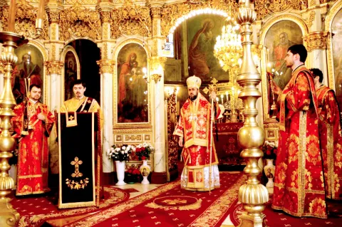 Sfântul Arhid. Ştefan cinstit la Catedrala Mitropolitană Sfântul Spiridon Nou din Bucureşti