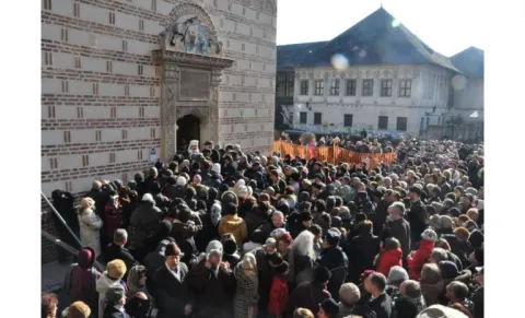 Patriarhul României la hramul istoric de la Curtea Veche