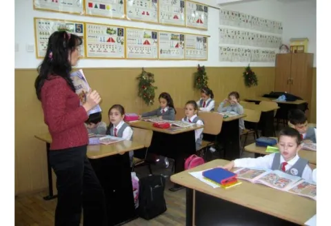 Două programe şcolare la Religie, în dezbatere