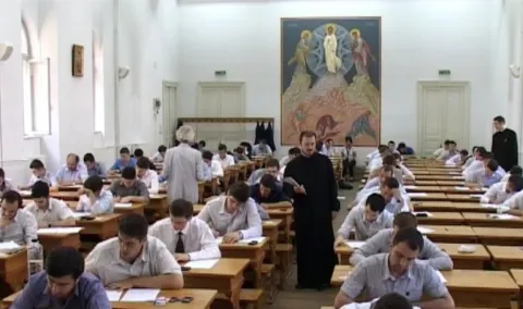 Examenul de licenţă al teologilor bucureşteni