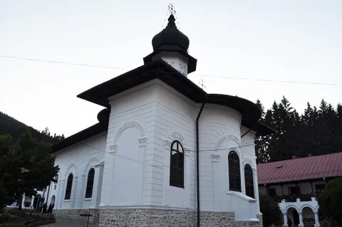 Mănăstirea Agapia, frumusețea unei ctitorii înnoite