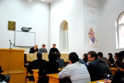Conferinţă la Facultatea de Teologie din Capitală
