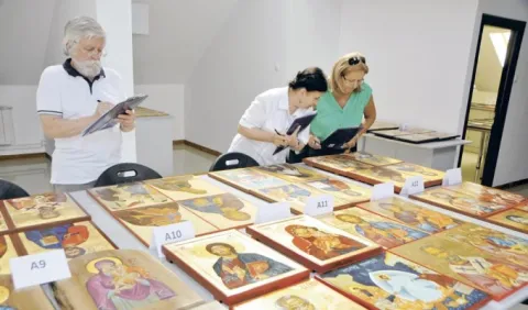 Concurs dedicat pictorilor bisericeşti români