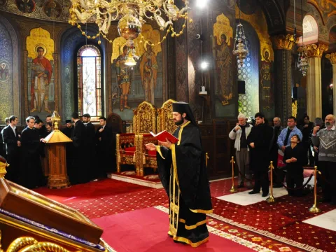 Prima Liturghie a Darurilor înainte sfinţite la Catedrala Patriarhală din anul 2013