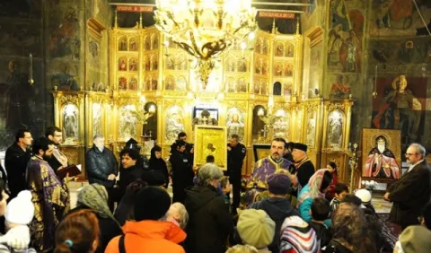 Icoana de la Nămăieşti a ajuns la Bucureşti
