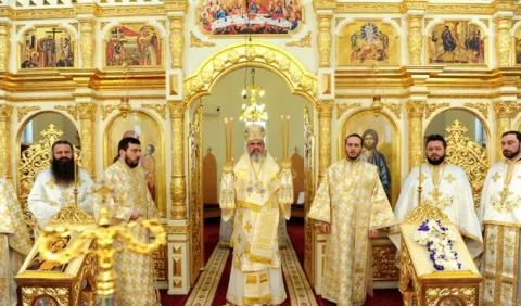 „În Cruce sunt ascunse puterea şi bucuria Învierii“