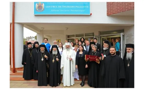 Sub ocrotirea Sfântului Nectarie