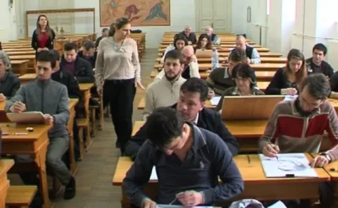Examen pentru pictorii bisericeşti