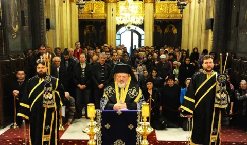 Culorile veşmintelor liturgice în perioada postului