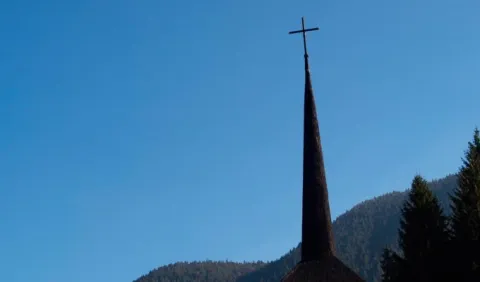 Contemplarea duhovnicească a întâlnirii dintre Hristos şi moarte