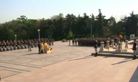 Ceremonial religios-militar în Parcul Carol