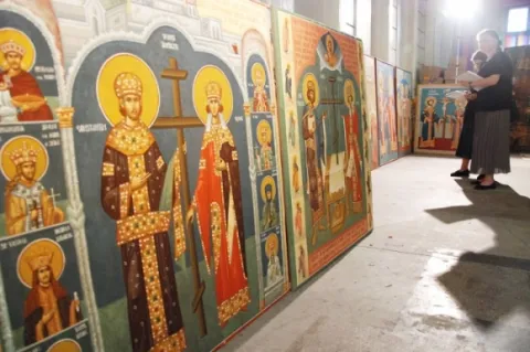 Au fost evaluate lucrările de pictură în frescă şi mozaic