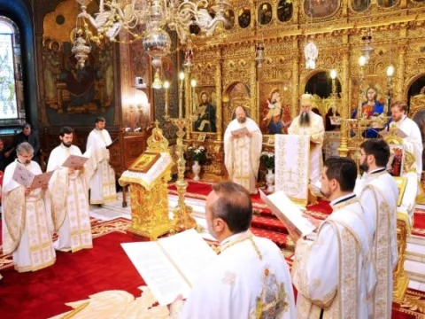Vecernia Învierii la Catedrala patriarhală