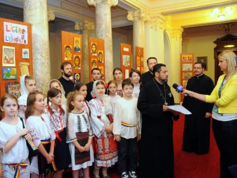 Vernisajul expoziţiei "Alege Şcoala!" la Palatul Patriarhiei