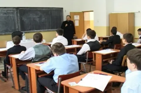 Admitere la Seminarul Teologic bucureştean