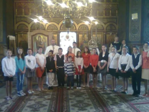 Bucuria Învierii transmisă din suflet de copil