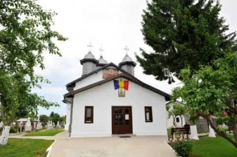 Grijă pentru Casa Domnului la Lipăneşti