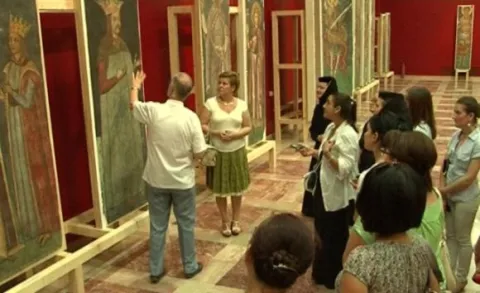 Curs de pregătire pentru patrimoniu la Muzeul de Artă