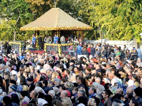 Programul Sărbătorii Sfântului Cuvios Dimitrie cel Nou, ocrotitorul Bucureştilor – 24 - 29 octombrie 2013