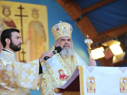 SFINŢII – PRIETENI AI LUI DUMNEZEU ŞI AI CREDINCIOŞILOR