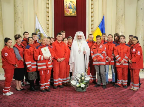 Binecuvântare patriarhală pentru voluntarii Crucii Roșii și membrii A.M.F.O.R.