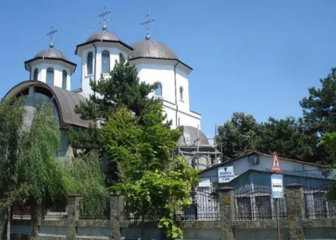 Moaștele Sfântului Nectarie vor fi aduse la Ploiești