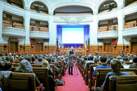 Conferința „Unitate dogmatică și specific național în pictura bisericească”