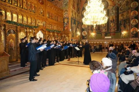 Buchet de colinde la Parohia Naşterea Maicii Domnului din Protoieria I Capitală