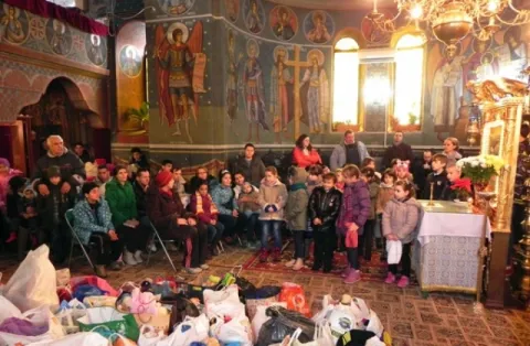 Acţiuni caritabile în aşezăminte sociale din Arhiepiscopia Bucureştilor