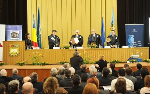 Titlu onorific pentru guvernatorul BNR