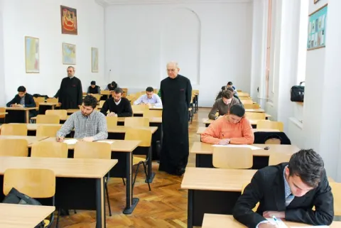 Luni vor fi premiaţi câştigătorii Concursului „Pr. prof. acad. Dumitru Popescu“