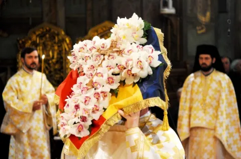 Rânduiala Scoaterii Sfintei Cruci, la Catedrala Patriarhală