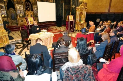 Seară catehetică la Biserica „Domniţa Bălaşa“