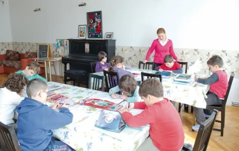 Un centru care împleteşte educaţia cu viaţa creştină