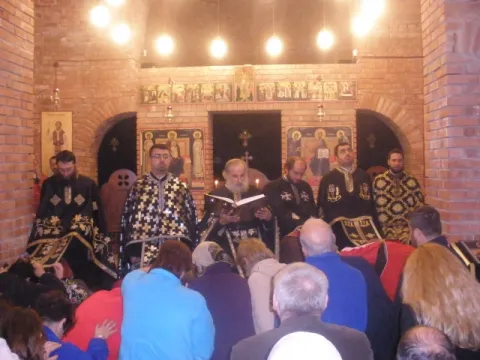 Taina Sfântului Maslu la Spitalul de Psihiatrie Voila - Câmpina