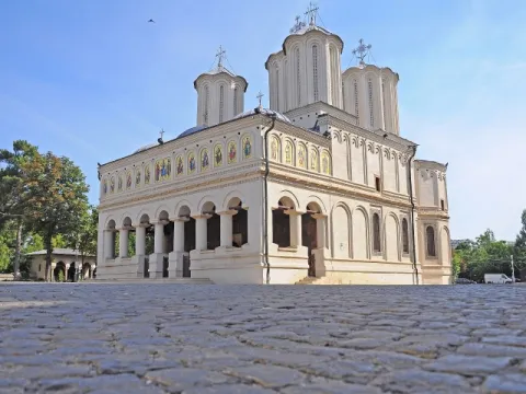 Programul slujbelor la Catedrala Patriarhală