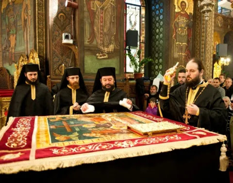 Vecernia Mare la Patriarhie