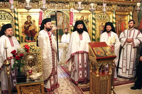 Schitul Darvari are un nou stareţ