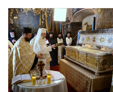 Racle sfinţite la Paraclisul istoric al Reşedinţei Patriarhale
