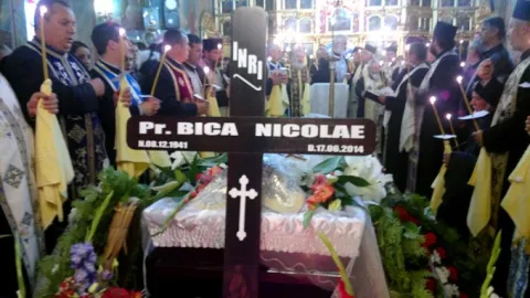 Evlavios, harnic şi milostiv - Preotul Nicolae Bica (1941-2014)