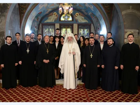 Patriarhul României a primit pe reprezentanții edițiilor naționale și regionale ale "Ziarului Lumina"