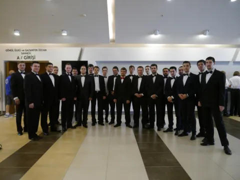 Aur pentru Corul "CANTUS DOMINI" la Concursul Coral Internaţional de la Istanbul