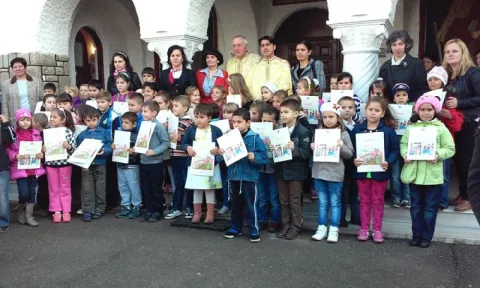 Daruri pentru elevii din Parohia Poiana Comarnic, Prahova