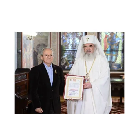 Ordinul „Sfinţii Martiri Brâncoveni” pentru cineastul Nicolae Mărgineanu