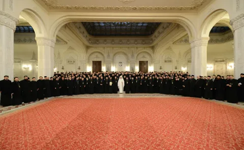 Preoţii din Bucureşti şi Ilfov în conferinţă la Palatul Parlamentului