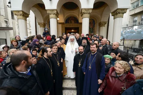 Sfinţire la Biserica „Sfântul Ioan“ - Piaţă din Bucureşti