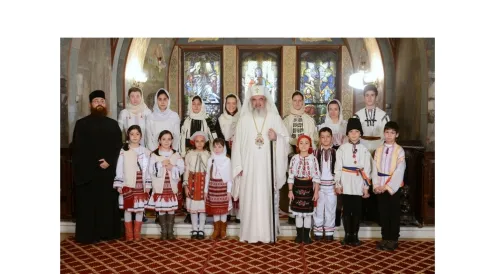 Patriarhul României a fost colindat de Corala „Sf. Cuv. Parascheva” a Parohiei Cornetu, Protop. Ilfov Sud