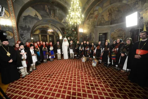 Colindători la Patriarhul României